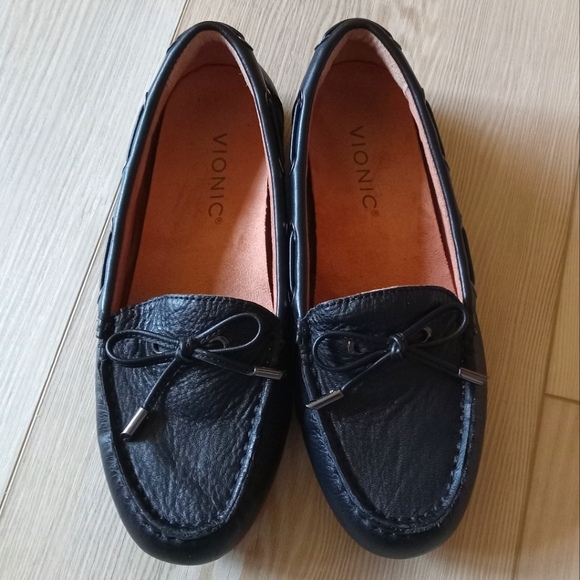Vionic Virginia Loafers - Picture 2 of 7